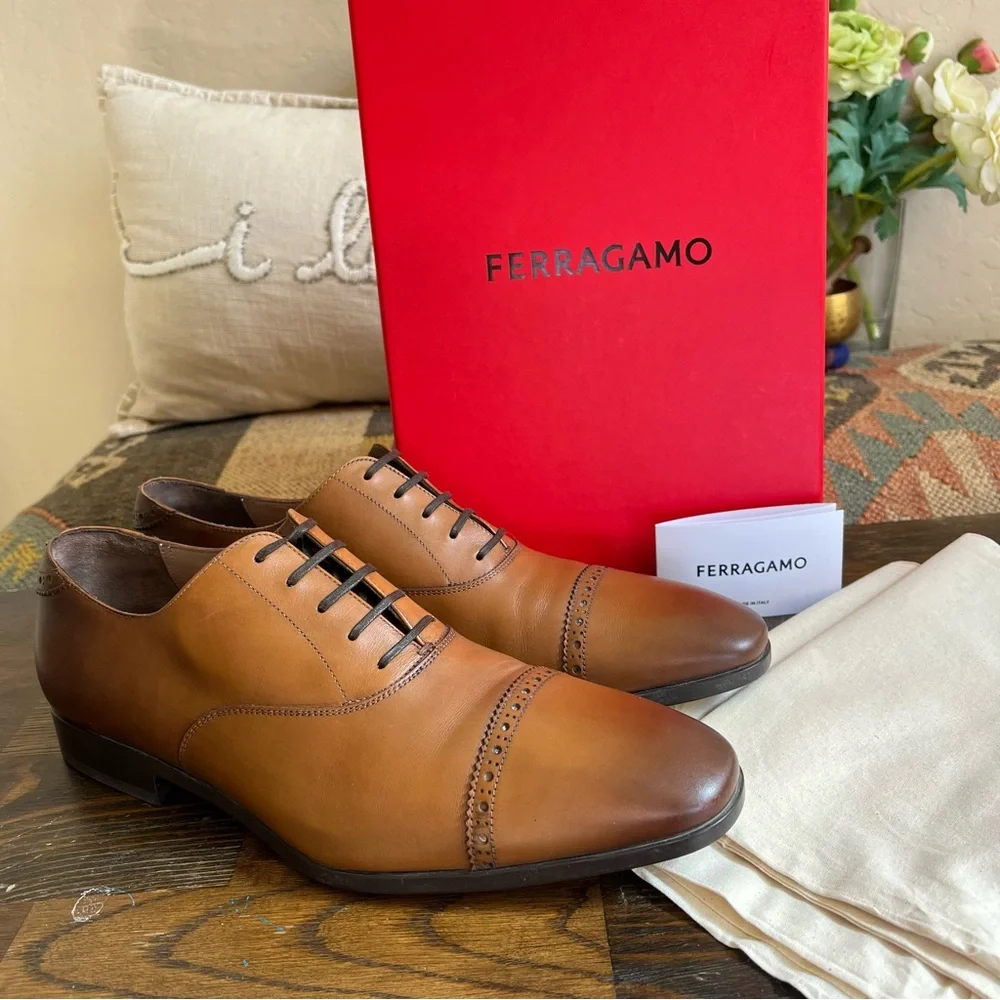 Salvatore Ferragamo Boston Brogue Burnished Leather Cap-Toe Oxfords 10.5 E